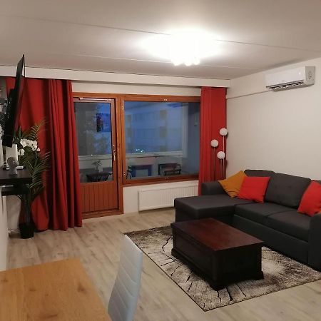 شقة Keskustan Kaksio Parvekkeella, Ilmastoitu. سافونلينّا المظهر الخارجي الصورة